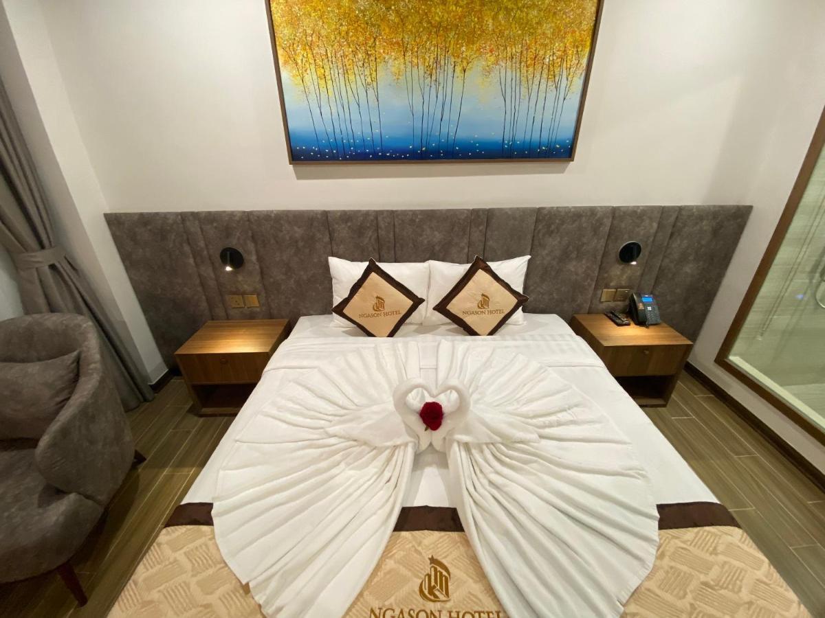 Khach San Nga Son Hotel Luaran gambar